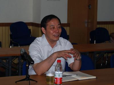 校党委书记杨贤金来国产色情视频调研